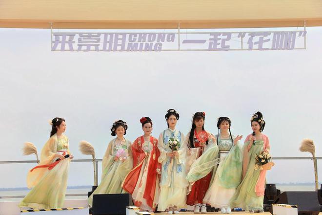 ：白天看花神出画夜晚见铁花星雨AG真人平